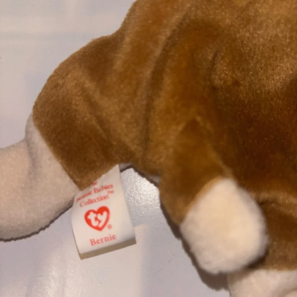 Ty Beanie Wrinkles The Bulldog And Bernie The St. Bernard. 1996. No Tags.
